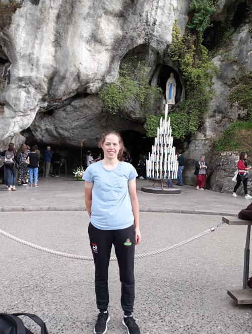 Sara al santuario