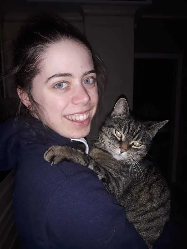 Sara con il gatto