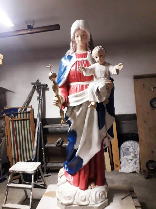 La Madonna Ausiliatrice prima della restaurazione
