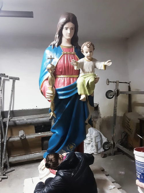 La Madonna Ausiliatrice prima della restaurazione