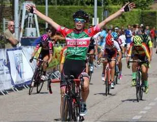 Sara vittoria, bici